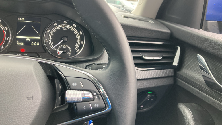 Skoda Kamiq 1.0 TSI 95 SE 5dr Petrol Hatchback